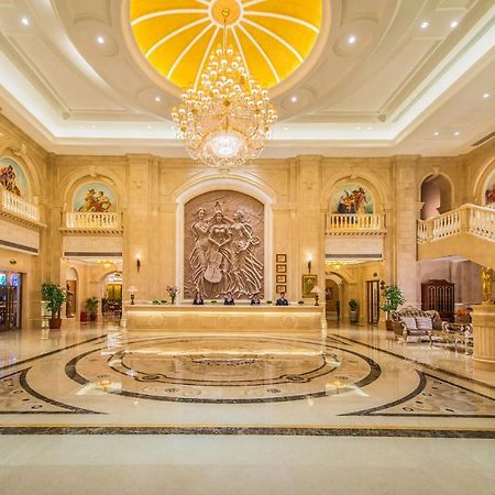 Vienna Hotel Nanyang People Road Екстериор снимка
