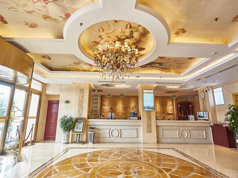 Vienna Hotel Nanyang People Road Екстериор снимка